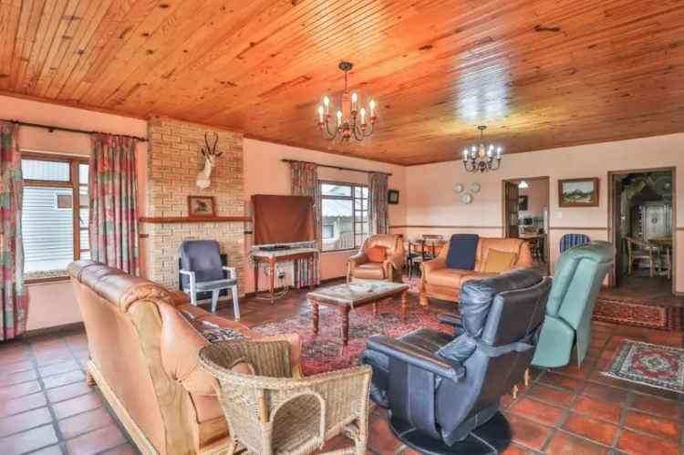 3 Bedroom House For Sale Stilbaai Wes