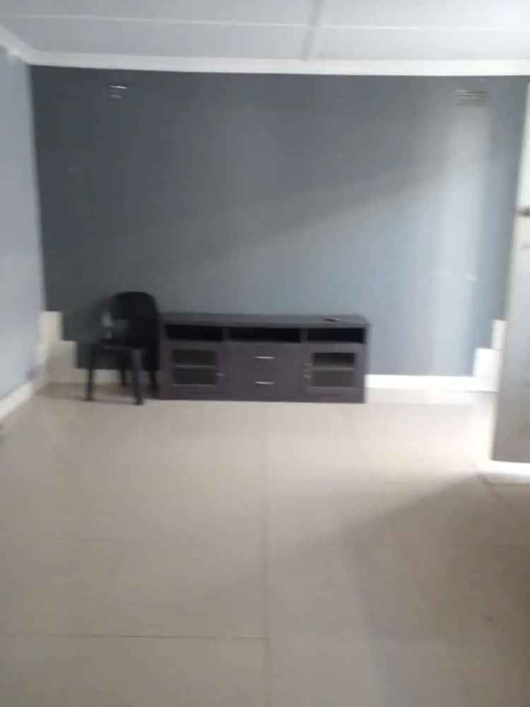 1 Bedroom Apartment To Let in Rossburgh