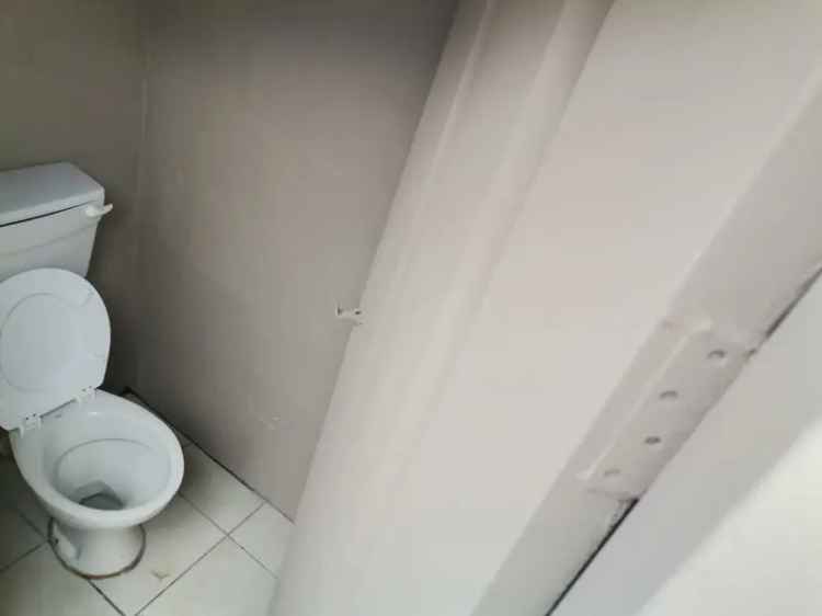 7 Bedroom House Income Generating Investment Kwanonqaba
