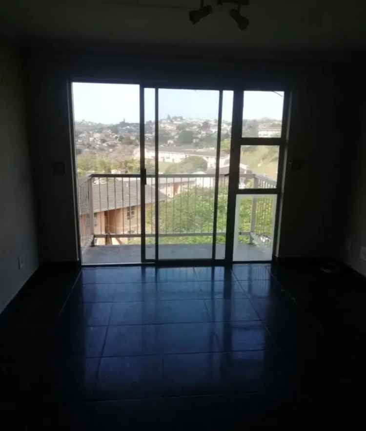 1 Bedroom Flat To Let in Montclair