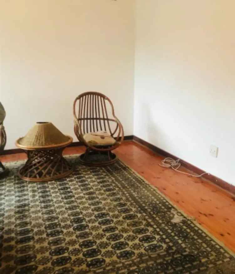 3 Bedroom House To Let in Montclair