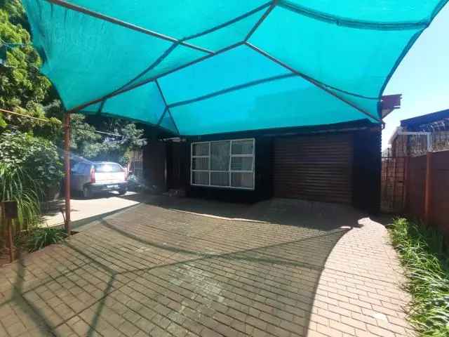 5 Bedroom House in Dan Pienaarville - Trovit Homes