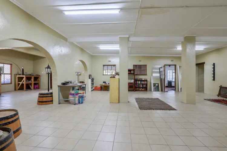 7 Bedroom House Somerset West Rural Ocean Mountain Views