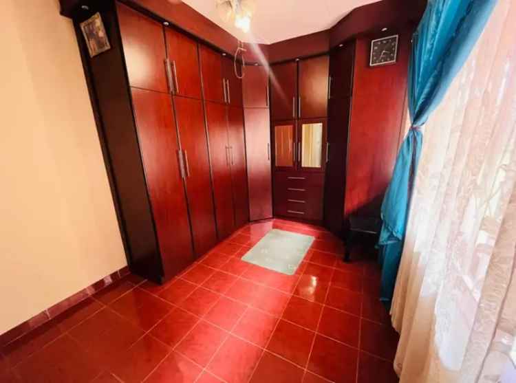 4 Bedroom House for Sale in Yellowwood Park