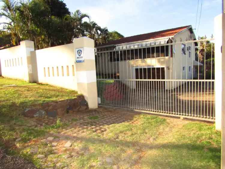 3 Bedroom Freehold To Let in Montclair