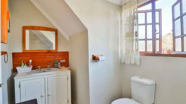 3 Bedroom House for Sale in Denneoord George