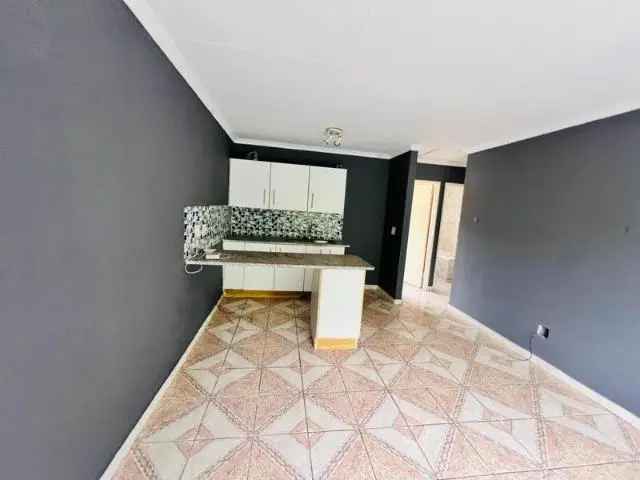 2 Bedroom Apartment in Montclair - Trovit Homes