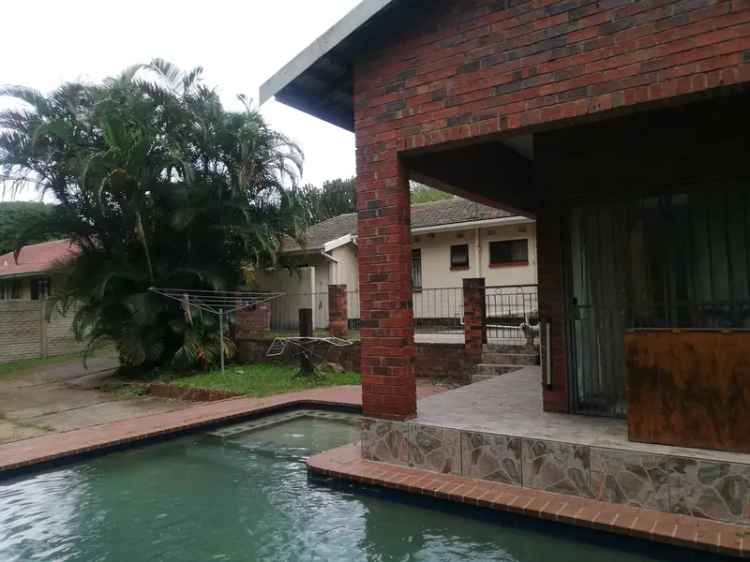 3 Bedroom House For Sale in Yellowwood Park