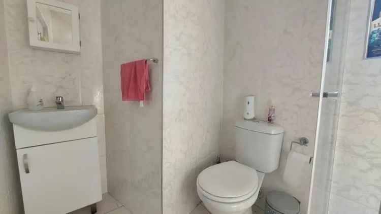 5 Bedroom House for Sale in Summer Greens Milnerton