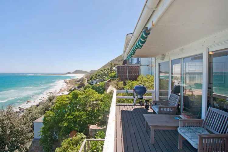 3 Bedroom House For Sale in Misty Cliffs