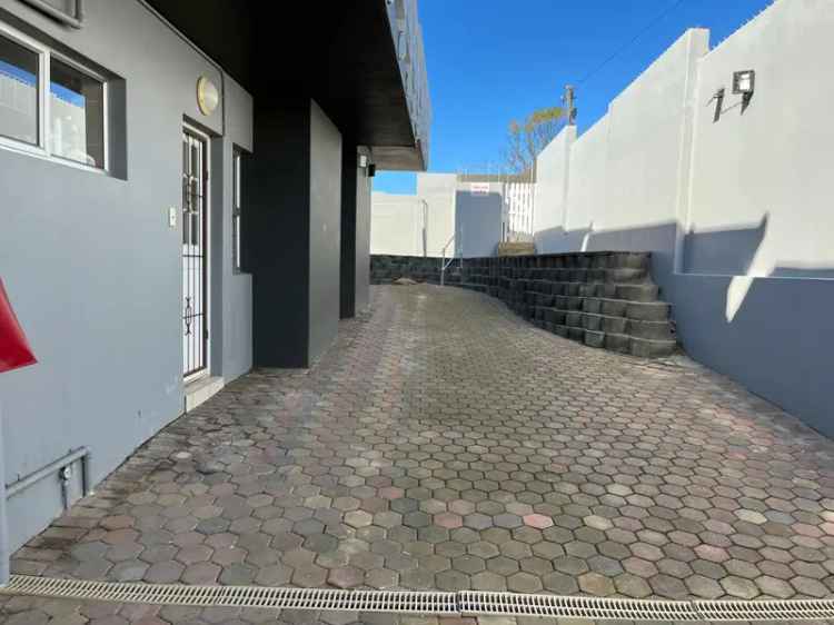 2 Bedroom Apartment for Sale near De Bakkie Beach Mossel Bay