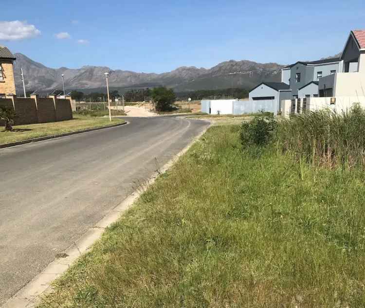 501 sqm Vacant Land For Sale in Fairview Golf Estate Gordons Bay