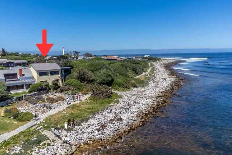 4 Bedroom Oceanfront Home For Sale in Kommetjie
