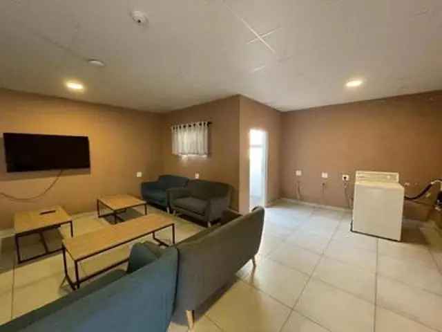 Home away from home - Trovit Homes