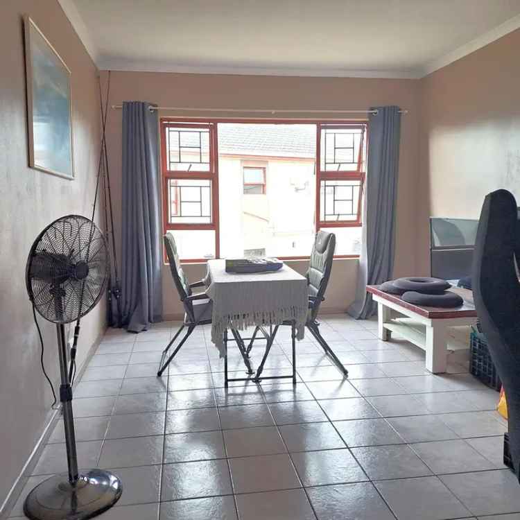 2 Bedroom Apartment For Sale in Whispering Pines