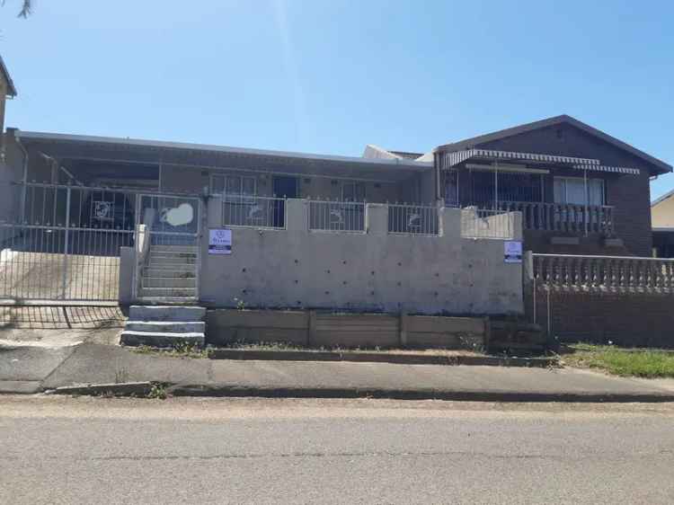 2 Bedroom House with Granny Flat For Sale