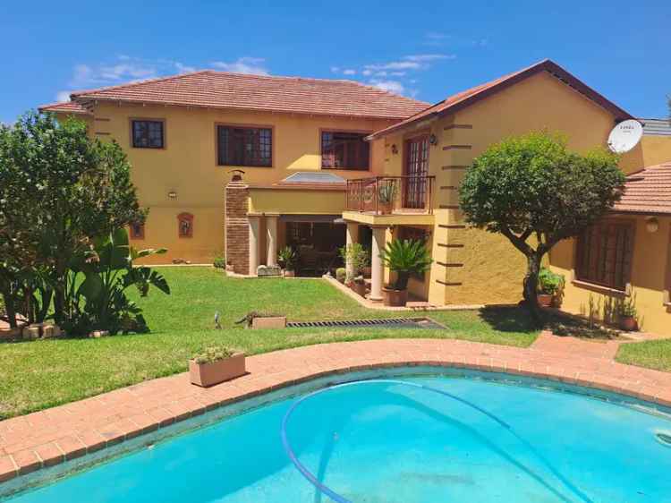 4 Bedroom House For Sale in Linmeyer - 205 Risi Avenue